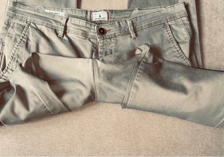 PANTALONES CHINOS CORTE SLIM HOMBRE MEN