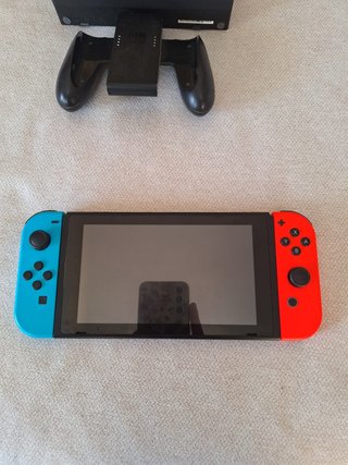 Consola Nintendo Switch + Accesorios