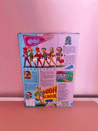 Caja Chabel High School College Feber 1989 Barbie
