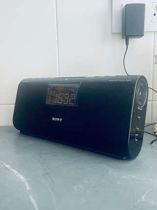 Radio Reloj Sony FM/AM Bluetooth ICF-CS20BT