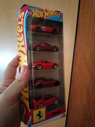 Hot Wheels Ferrari Set 5 Coches