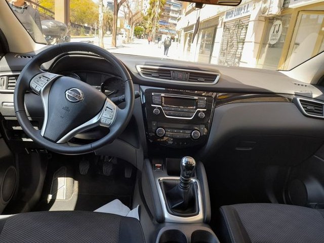 Nissan Qashqai 1.6i DIGT ACENTA 4X2