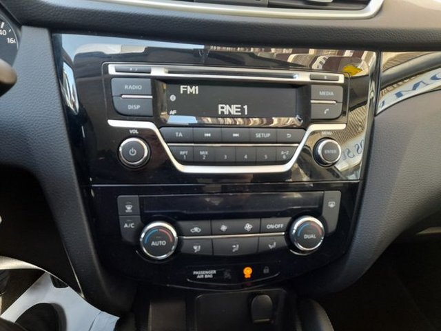 Nissan Qashqai 1.6i DIGT ACENTA 4X2