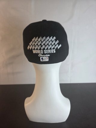 Gorra New Era NY Negra Flores