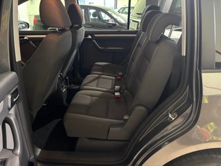 Volkswagen Touran 2011