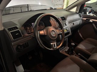 Volkswagen Touran 2011