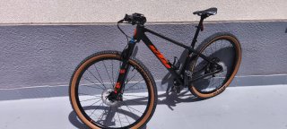Bicicleta KTM Carbono Rígida