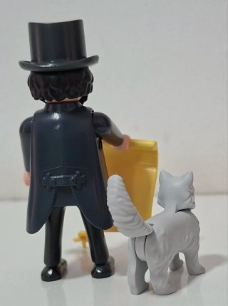 Playmobil custom hombre con gato y pergamino