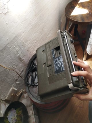 Radiocassette Vintage Sanyo M 2555-2K (Años 80)