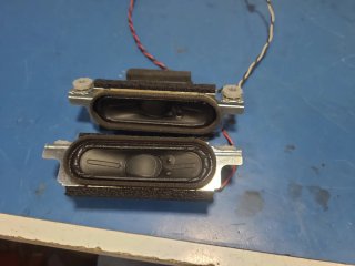 Altavoces TV Philips 40PFH4101