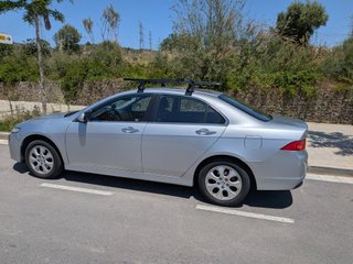 Honda Accord 2006 diesel, pegatina B