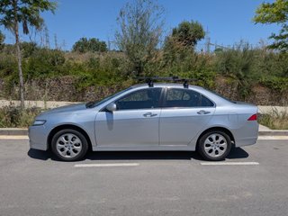 Honda Accord 2006 diesel, pegatina B