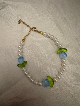 Braccialetto perle tulipani regolabile