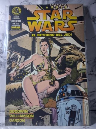 ​Lote 4 Cómics Classic Star Wars