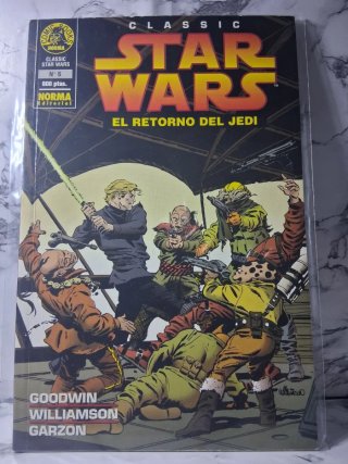 ​Lote 4 Cómics Classic Star Wars