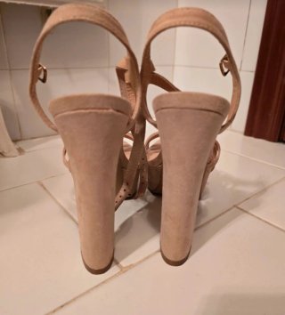 Tacones Marypaz Beige Talla 39