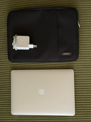 MacBook Air 13 2017 256GB SSD 8GB RAM