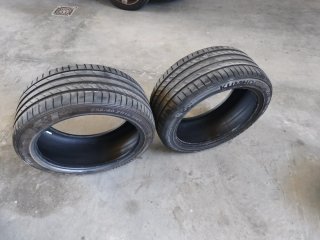 Kumho 255/40 ZR 19 100Y - 80% vida útil