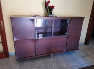 Mesa comedor + 4 sillas + mueble aparador