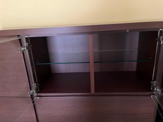 Mesa comedor + 4 sillas + mueble aparador
