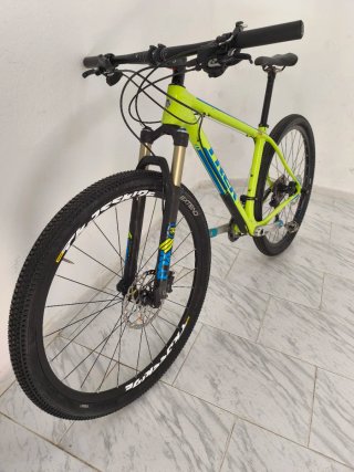 TREK SUPERFLY 9.7 Carbono Talla M