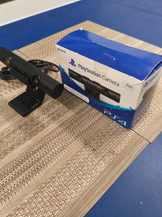 Cámara PS4 Sony en Caja