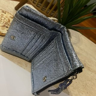 Cartera plateada Pull&Bear