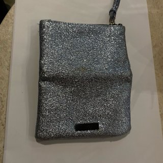 Cartera plateada Pull&Bear