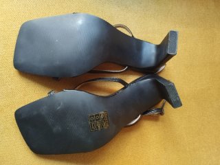 Sandalias Sergio Todzi Tacón 10 CMS Negro