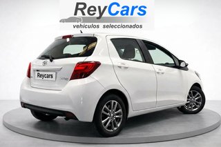 Toyota Yaris *único dueño*