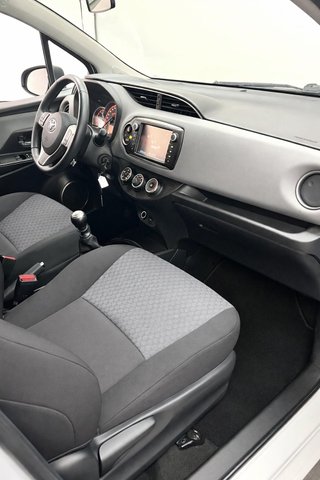 Toyota Yaris *único dueño*