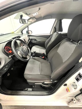 Toyota Yaris *único dueño*