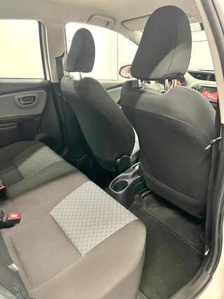 Toyota Yaris *único dueño*
