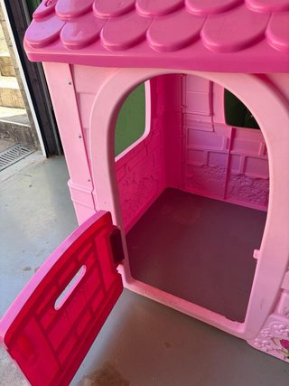Casita infantil rosa