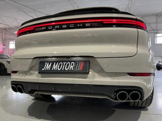 PORSCHE Cayenne Coupé S EHybrid 2024