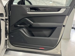 PORSCHE Cayenne Coupé S EHybrid 2024