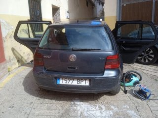 Volkswagen Golf 2002