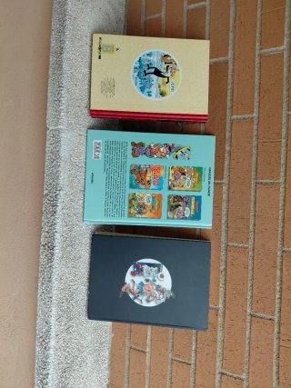 Tres cómics. Súper Humor + 2 Mortadelo y Filemo.