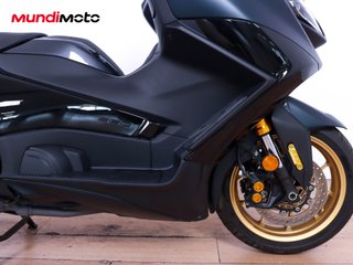 YAMAHA T-MAX 560