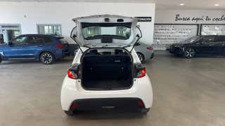 Toyota YARIS 1.5 HYBRID 116 120H BUSINESS (2021)