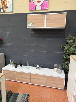 Mueble TV y estante flotante salón