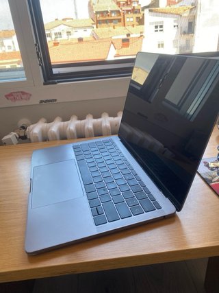 MacBook Pro 2017 Argento/Grigio Siderale NON FUNZIONANTE