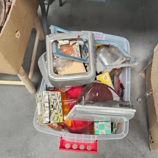 Lote Recambios Coches Clásicos