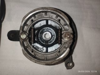 Freno tambor Derbi Variant y funda.
