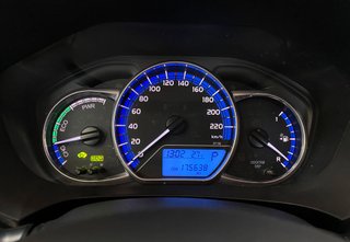 Toyota Yaris Hybrid Active 2014