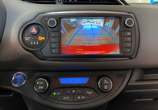 Toyota Yaris Hybrid Active 2014