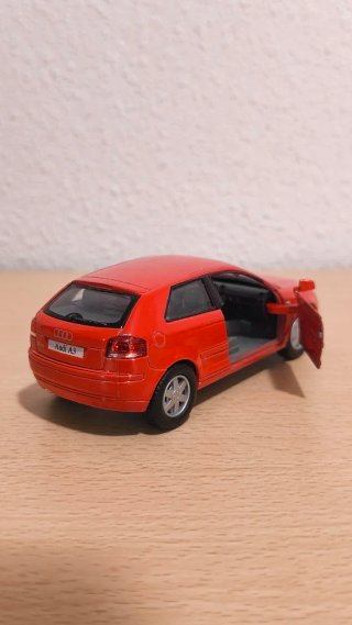 Coche Audi A3 2005 Kinsmart de metal (1:32)