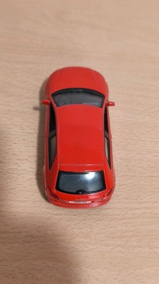 Coche Audi A3 2005 Kinsmart de metal (1:32)