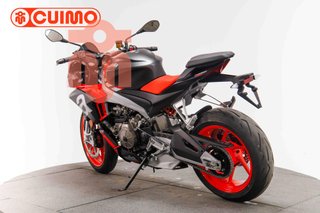 APRILIA TUONO 660