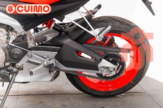 APRILIA TUONO 660